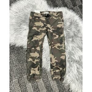Dopple Warp + Weft Arn Stockholm Jogger Green Camo Pants Boys Size 6T (MSRP $35)